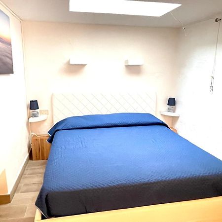 Casa Praia Terrasini Eksteriør bilde