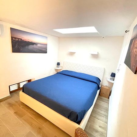 Casa Praia Terrasini Eksteriør bilde