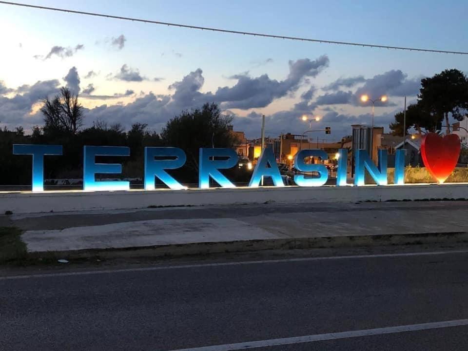 Casa Praia Terrasini Eksteriør bilde