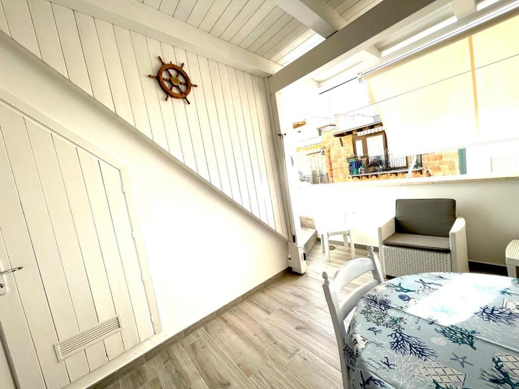 Casa Praia Terrasini Eksteriør bilde