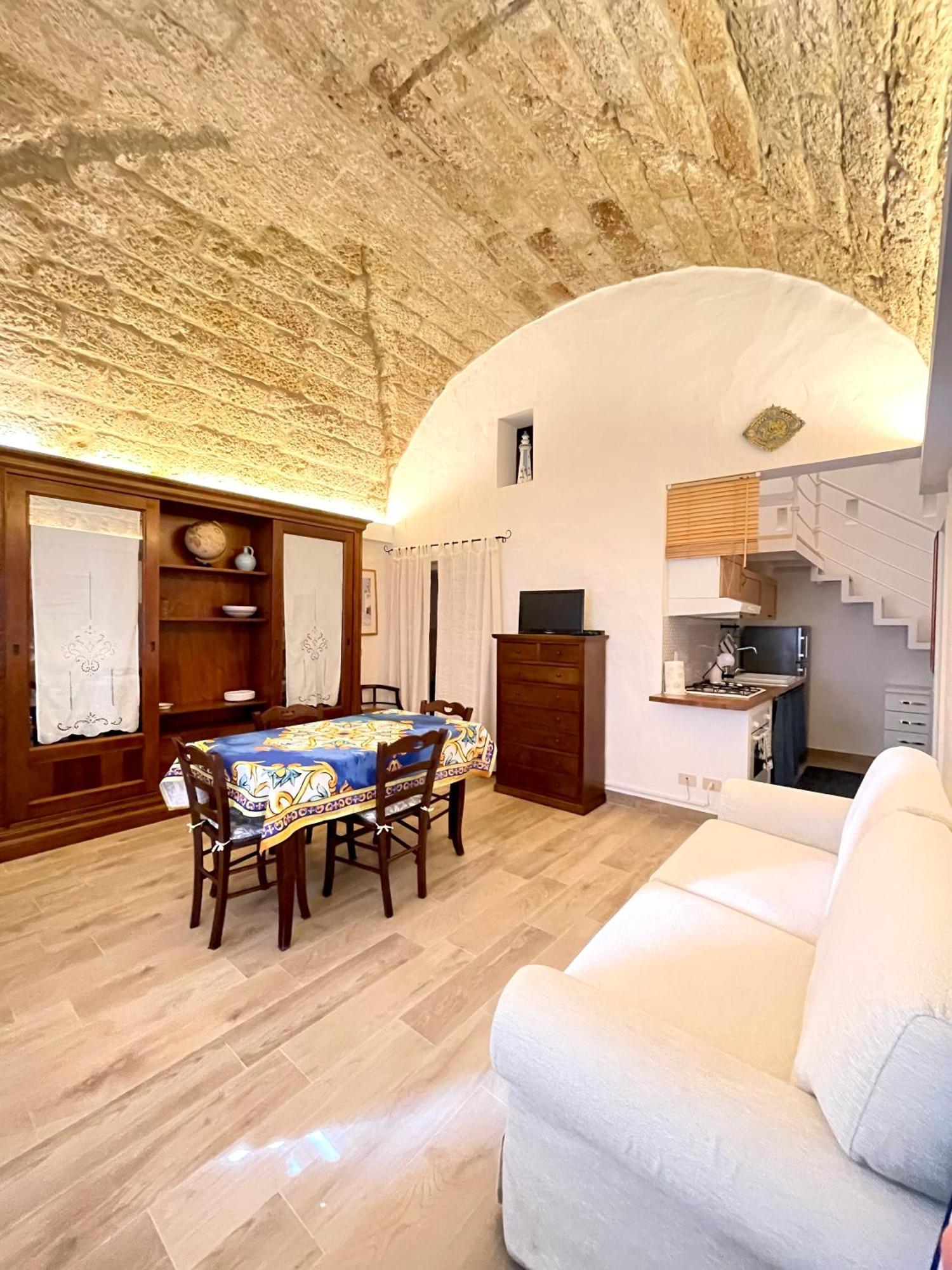 Casa Praia Terrasini Eksteriør bilde