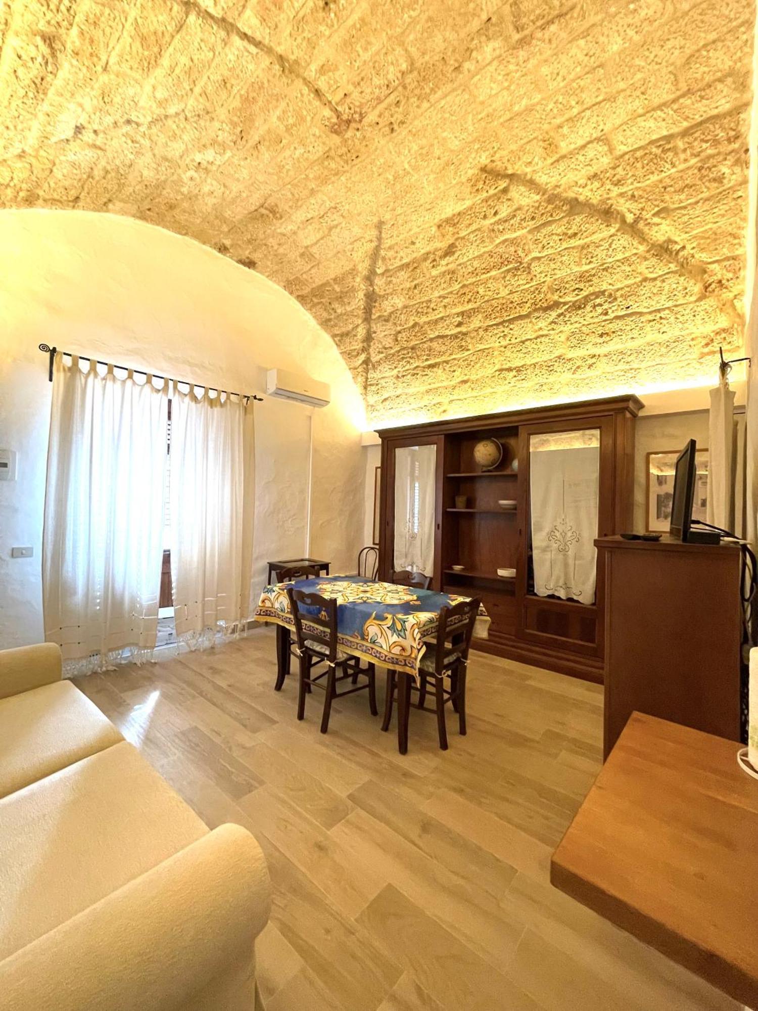 Casa Praia Terrasini Eksteriør bilde