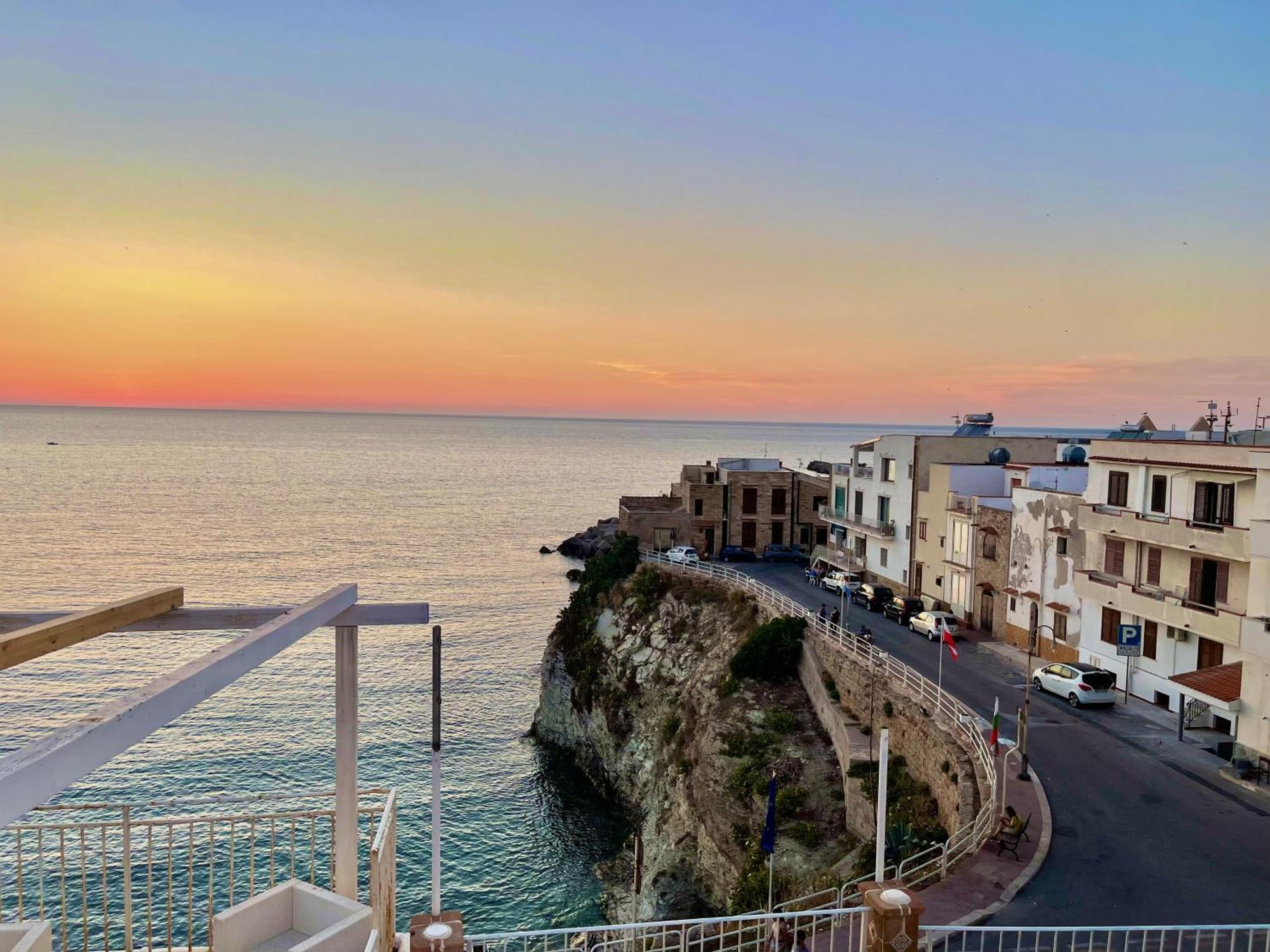 Casa Praia Terrasini Eksteriør bilde